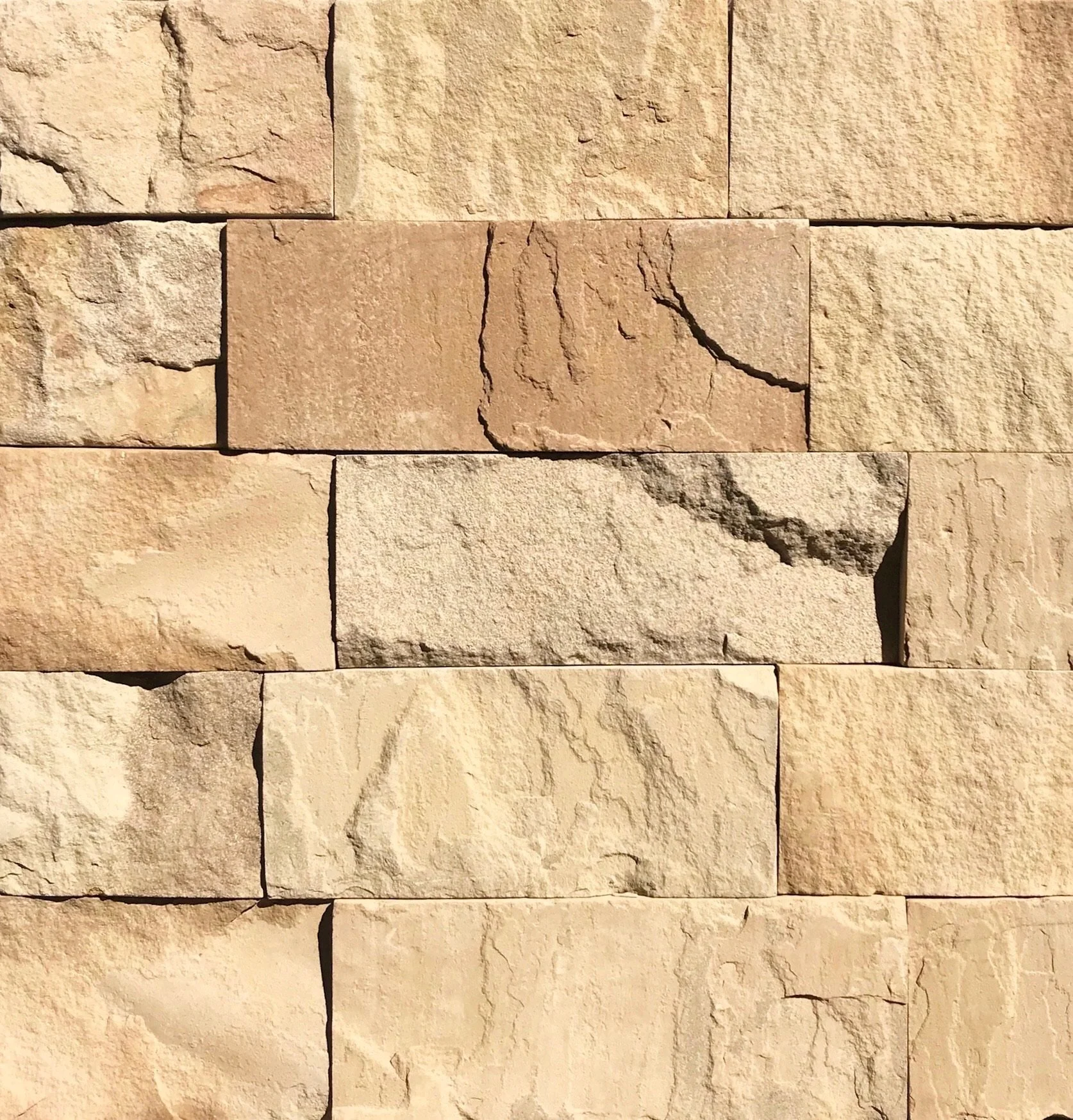 Tan — Kő Natural Stone